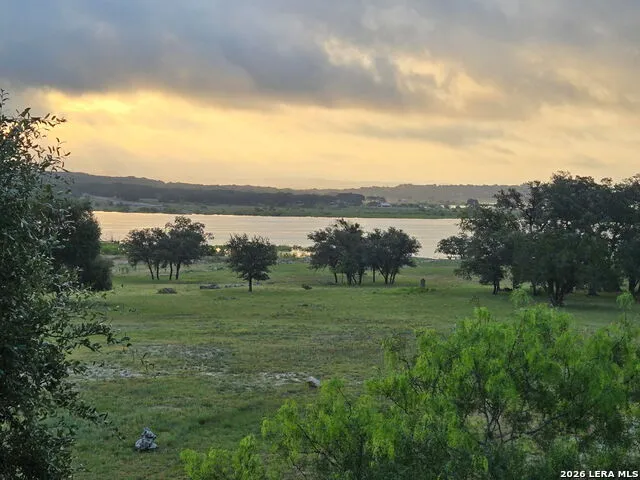 785 Park Shores Canyon Lake, TX 78133