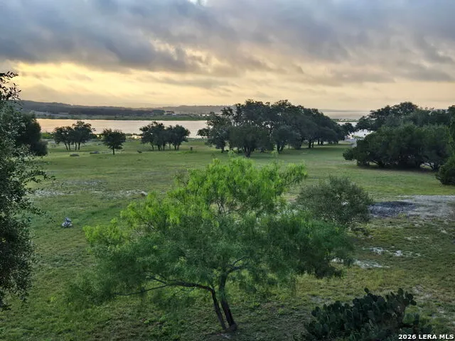 785 Park Shores Canyon Lake, TX 78133