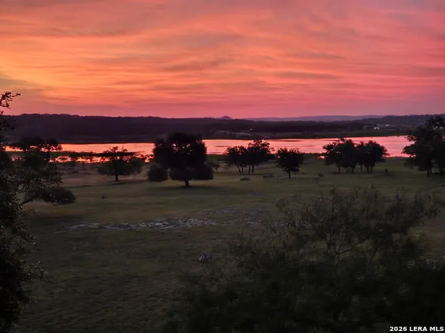 785 Park Shores Canyon Lake, TX 78133