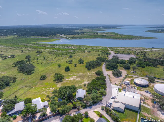 785 Park Shores Canyon Lake, TX 78133
