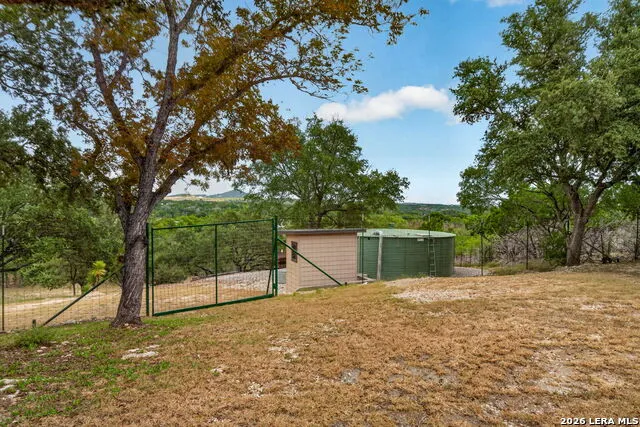 1348 LIVE OAK RDG Bandera, TX 78003