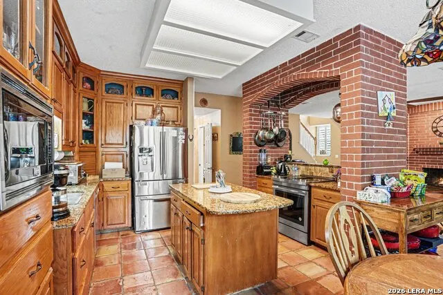 8610 LONDON HTS San Antonio, TX 78254