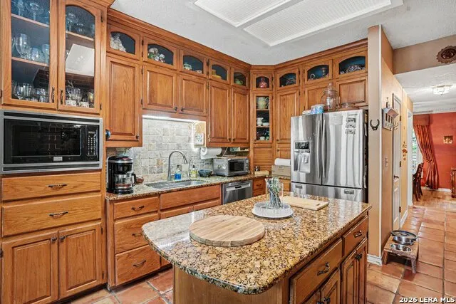 8610 LONDON HTS San Antonio, TX 78254