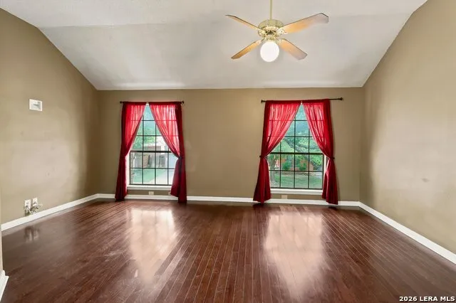 8814 Lost Woods San Antonio, TX 78240