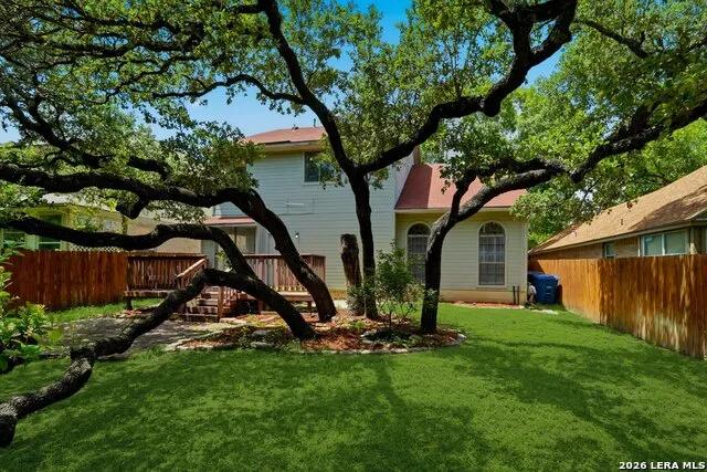 8814 Lost Woods San Antonio, TX 78240