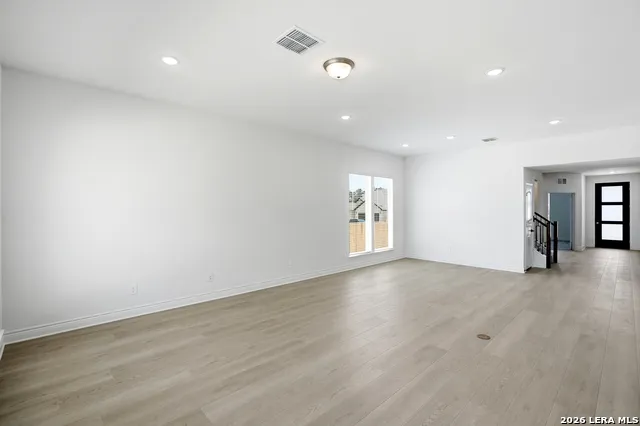 1226 BOVINA San Antonio, TX 78253