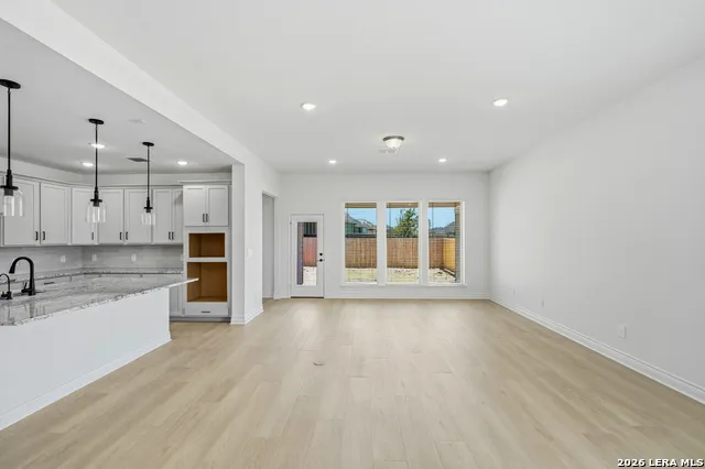1226 BOVINA San Antonio, TX 78253