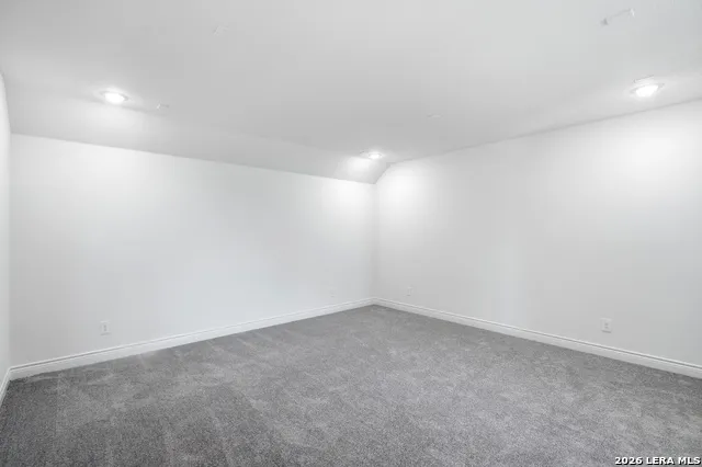 1226 BOVINA San Antonio, TX 78253