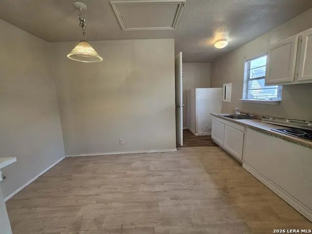 402 Chipinque San Antonio, TX 78237