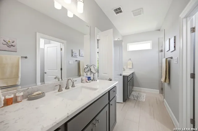 112 Nat Nolan Blanco, TX 78606