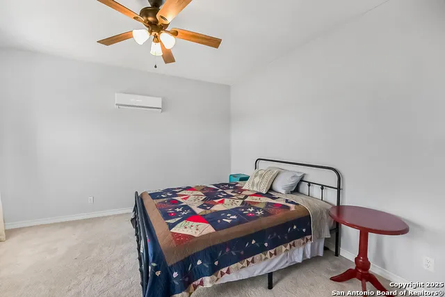 7315 NEW SULPHUR SPRINGS RD San Antonio, TX 78263