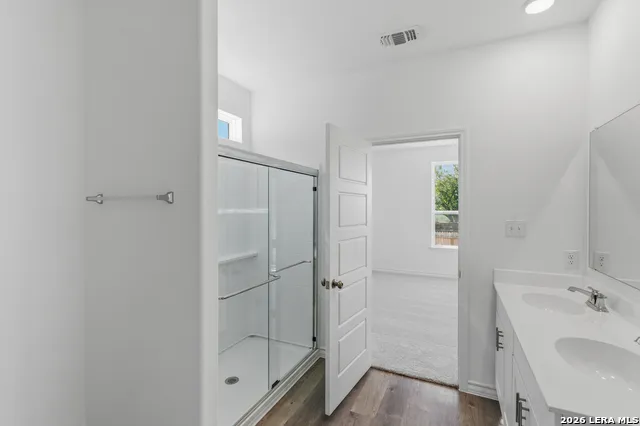 974 BLUEGRASS PT New Braunfels, TX 78130