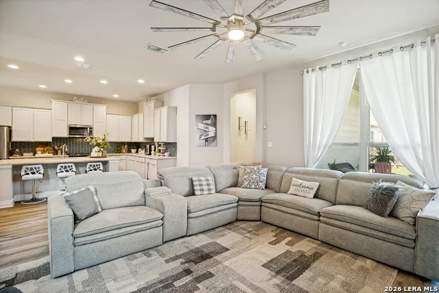 29719 Slate Crk Boerne, TX 78015