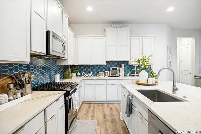 29719 Slate Crk Boerne, TX 78015
