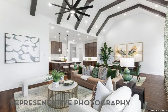 112 Post Oak Castroville, TX 78009