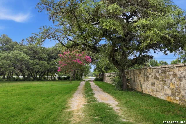 13285 ANTONIO DR Helotes, TX 78023