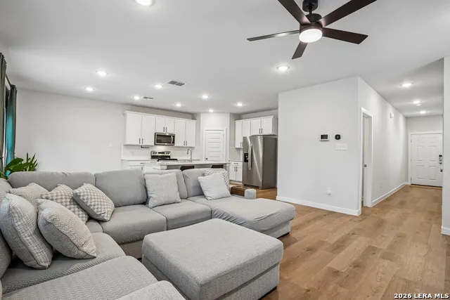 5935 W Hausman - 59 San Antonio, TX 78249