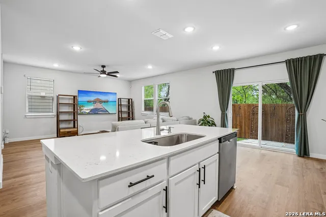 5935 W Hausman - 59 San Antonio, TX 78249