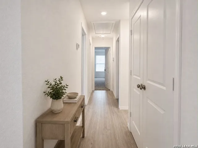 13810 HAYSTACK RDG San Antonio, TX 78252