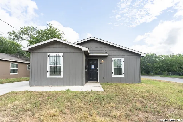 4903 TYSON ST San Antonio, TX 78237