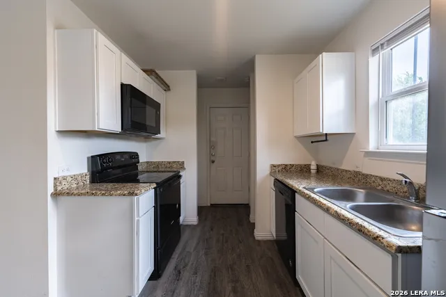 4903 TYSON ST San Antonio, TX 78237