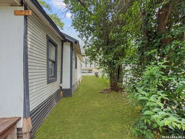 2407 San Fernando San Antonio, TX 78207