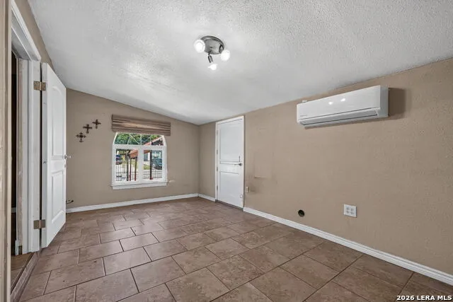 158 LELANI ST San Antonio, TX 78242