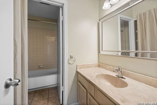 16247 ROCKY CRK San Antonio, TX 78247