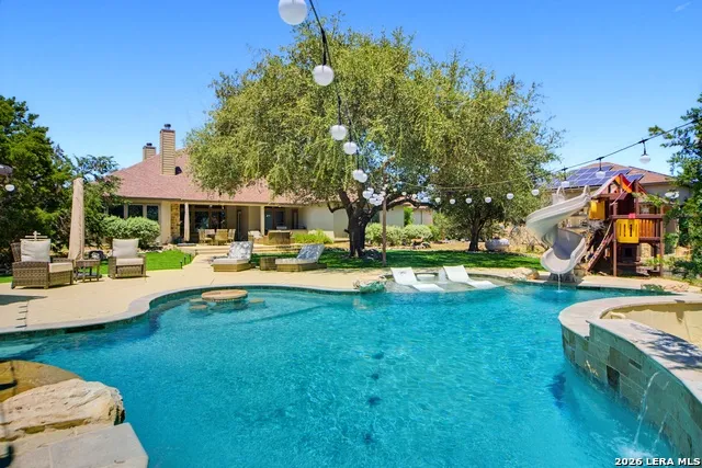 114 Hoskins Trail Boerne, TX 78006