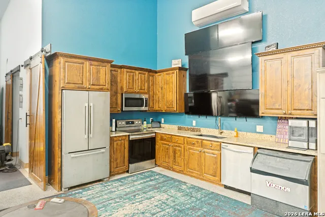 114 Hoskins Trail Boerne, TX 78006