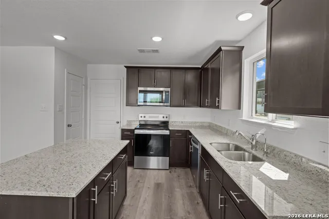 13315 Palm Frond San Antonio, TX 78245