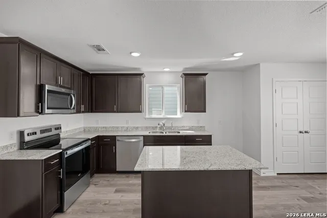 13315 Palm Frond San Antonio, TX 78245