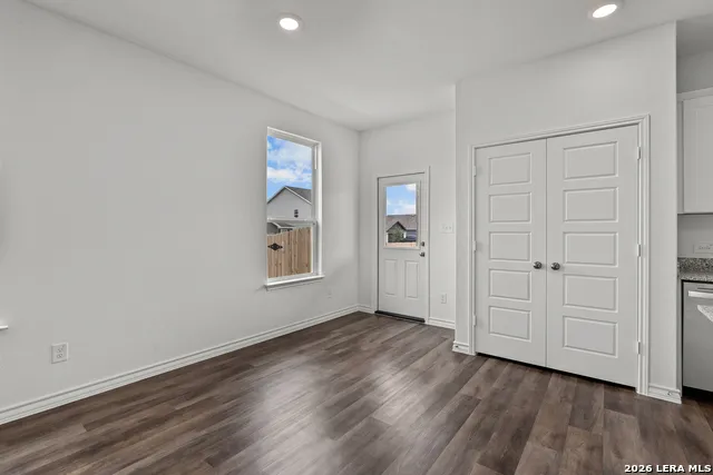 8203 SMITHERS AVENUE San Antonio, TX 78252