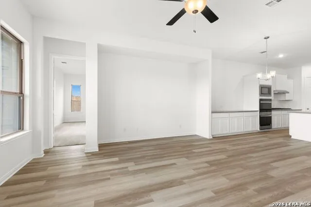 4548 YOAKUM VLY Cibolo, TX 78108