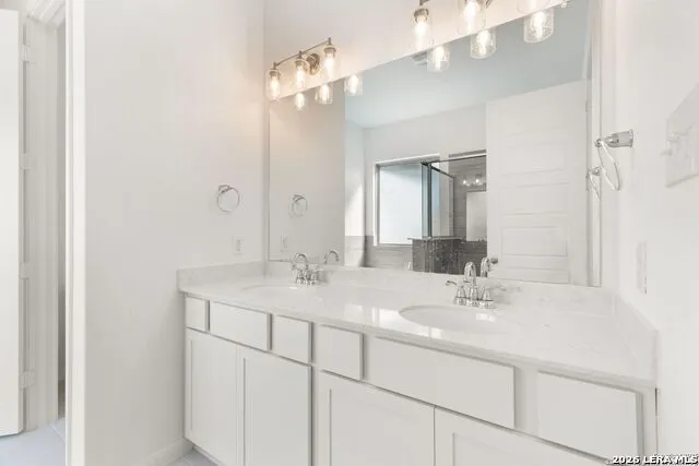 4548 YOAKUM VLY Cibolo, TX 78108