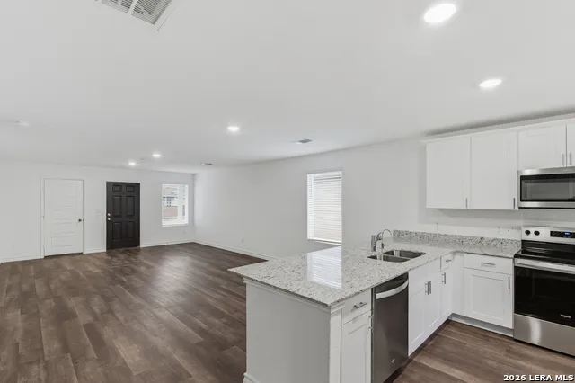 13308 PALM FROND San Antonio, TX 78245