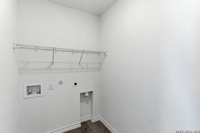 8361 HAMRICK CIRCLE San Antonio, TX 78252
