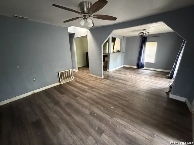 443 SAN IGNACIO AVE San Antonio, TX 78228