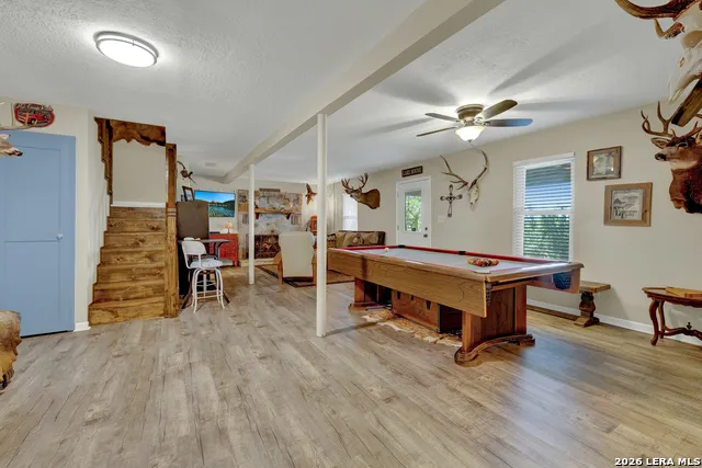 1422 Oakridge Ln Canyon Lake, TX 78133