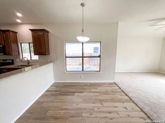 9143 Autumn Storm San Antonio, TX 78254