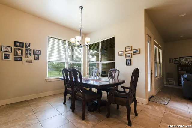 1828 Wandering Trail Pleasanton, TX 78064