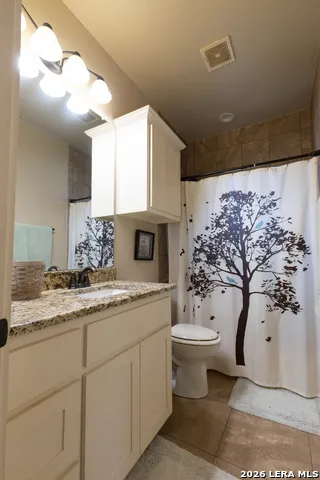 1828 Wandering Trail Pleasanton, TX 78064