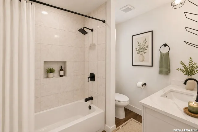 1042 Poinsettia San Antonio, TX 78202