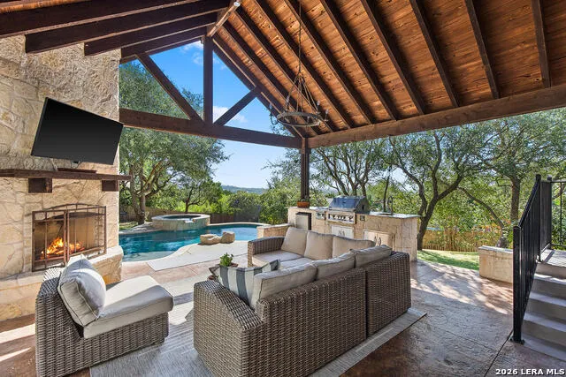 8935 Woodland Pass Boerne, TX 78006