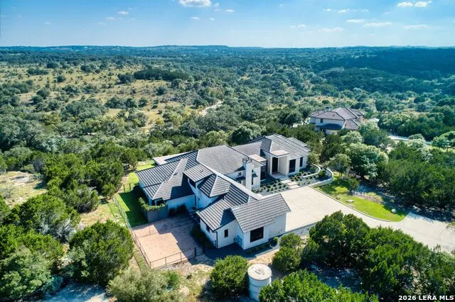 121 Greystone Pt Boerne, TX 78006