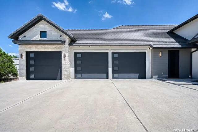 121 Greystone Pt Boerne, TX 78006