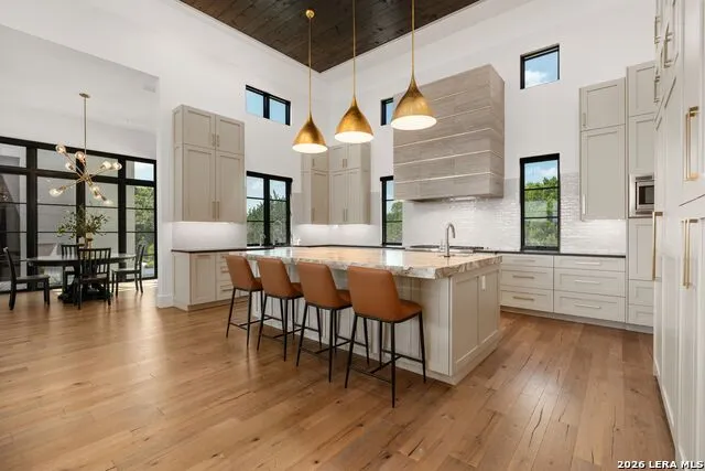 121 Greystone Pt Boerne, TX 78006