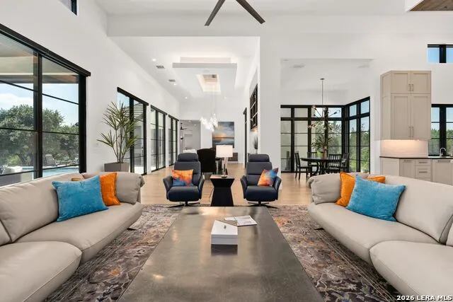 121 Greystone Pt Boerne, TX 78006