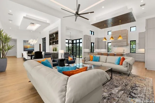 121 Greystone Pt Boerne, TX 78006