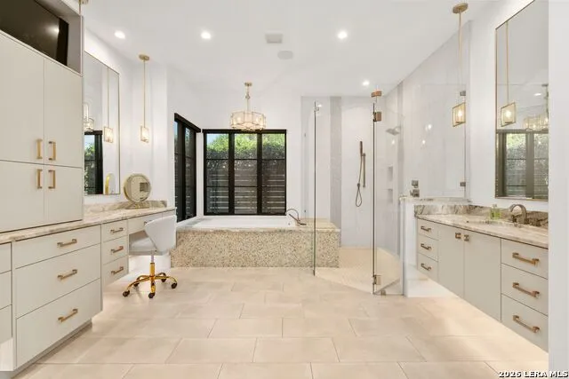 121 Greystone Pt Boerne, TX 78006